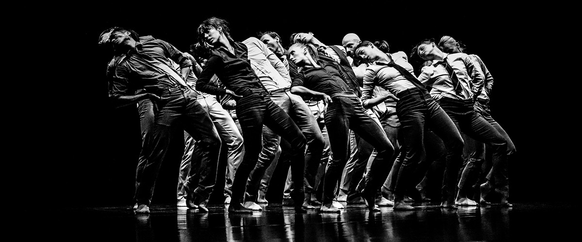 Bemutató - Chaos | The Waves