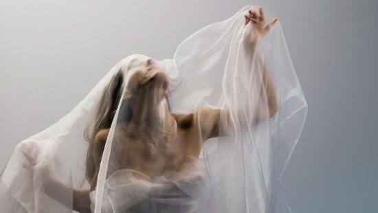 Bemutató - Pandora | Egy bolyongó lélek hamvai