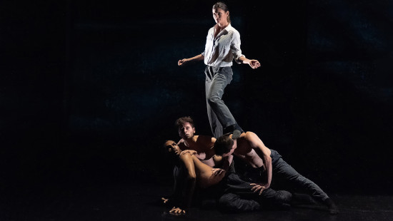 Bemutató - Ha a világ enyém lenne / Raza Hammadi: PAPRIKA